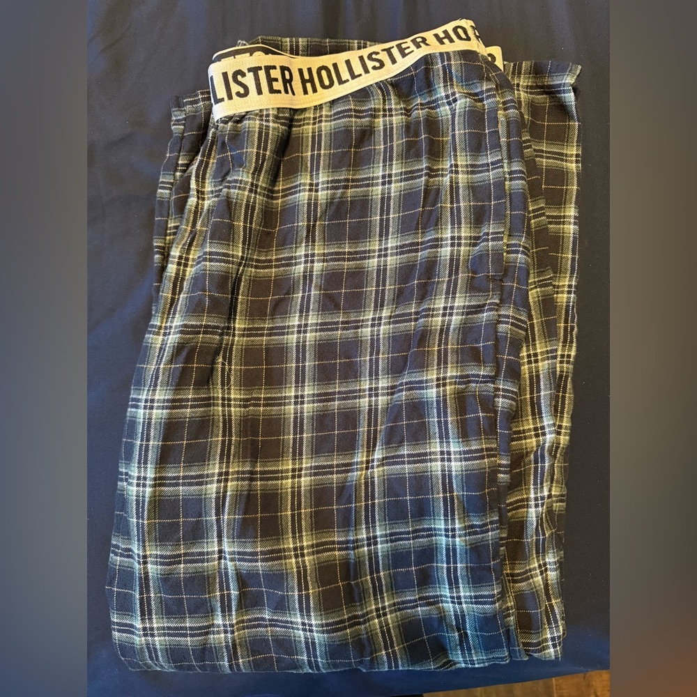 Hollister Navy and White Plaid Lounge Pants